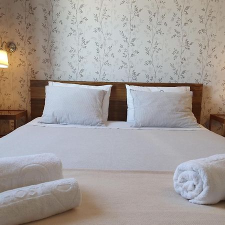 Moradia Familiar Piscina 5Min Praia By Host-Point Charneca  Exterior foto